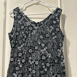 Love Life womens floral dress sleeveless lined zip back size L black/white